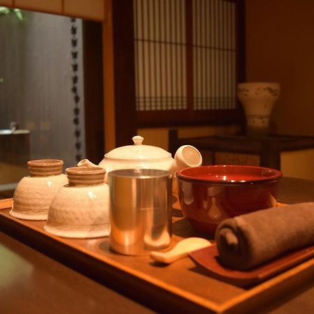 Вилла Kuraya Omiya Shimabara Киото Экстерьер фото